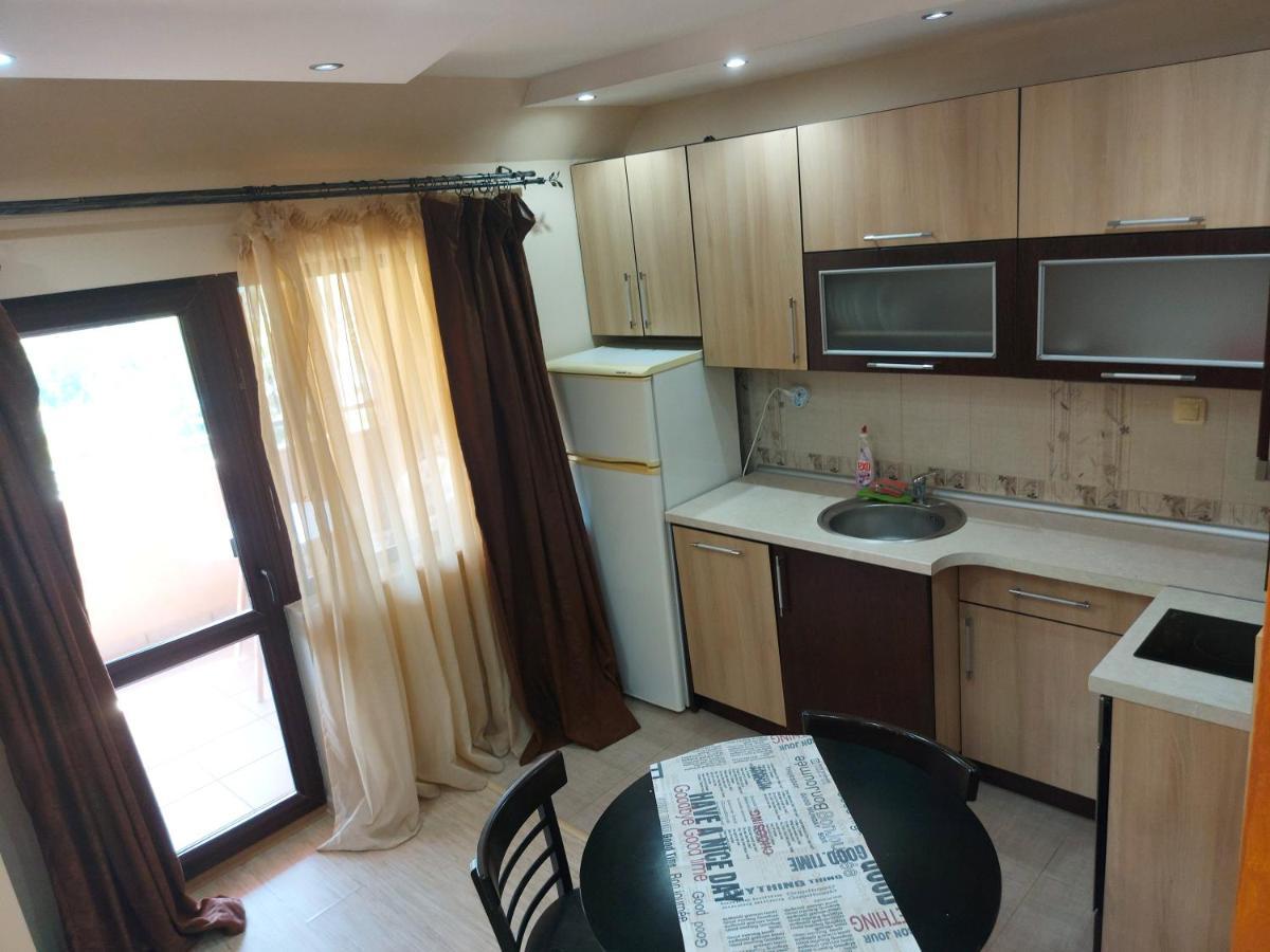 Yana Apartments Сандански Экстерьер фото