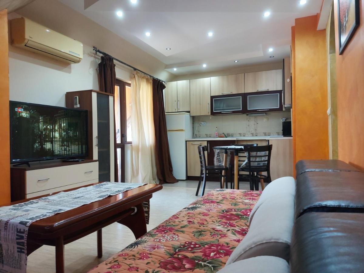 Yana Apartments Сандански Экстерьер фото